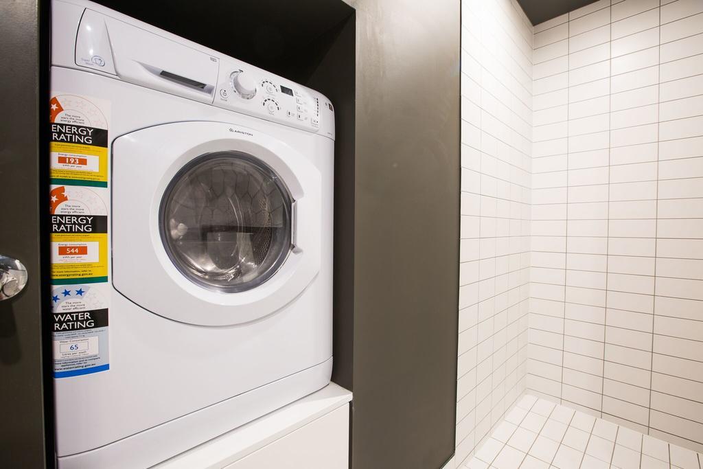 Magnificent Apartment + Free Car Park Near Cbd Аделейд Екстериор снимка