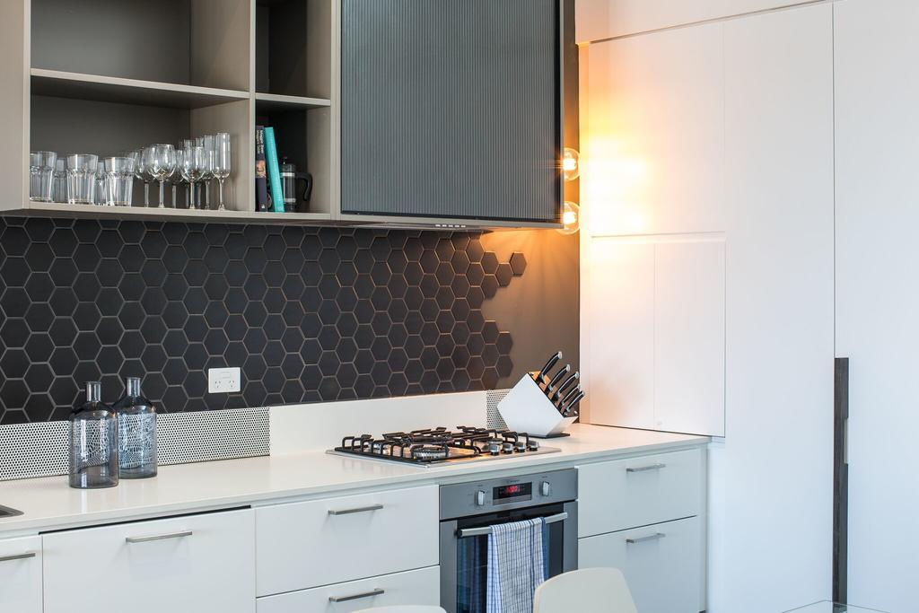 Magnificent Apartment + Free Car Park Near Cbd Аделейд Екстериор снимка